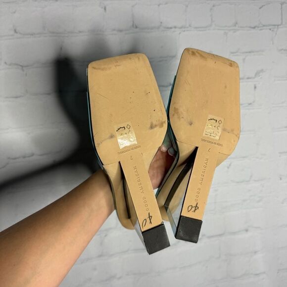 Good American lucite wedges - Picture 10 of 11